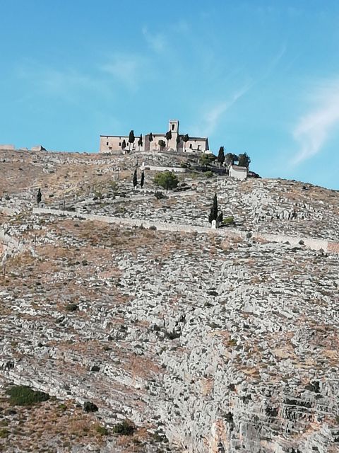 Trip to Historic Bocairent & the Covetes Dels Moros Caves - Company Information