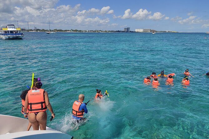 Trip to Isla Mujeres - Catamaran Unlimited Adventure from Playa del Carmen - FAQ