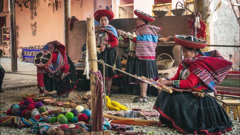 Trips to Cusco From 8 Days Traditional Tours - Free Day in Cusco