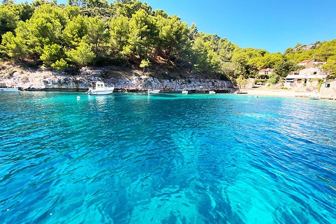 Trogir Private Blue Lagoon Swim and Snorkel Tour - Exploring Drvenik Veli Island