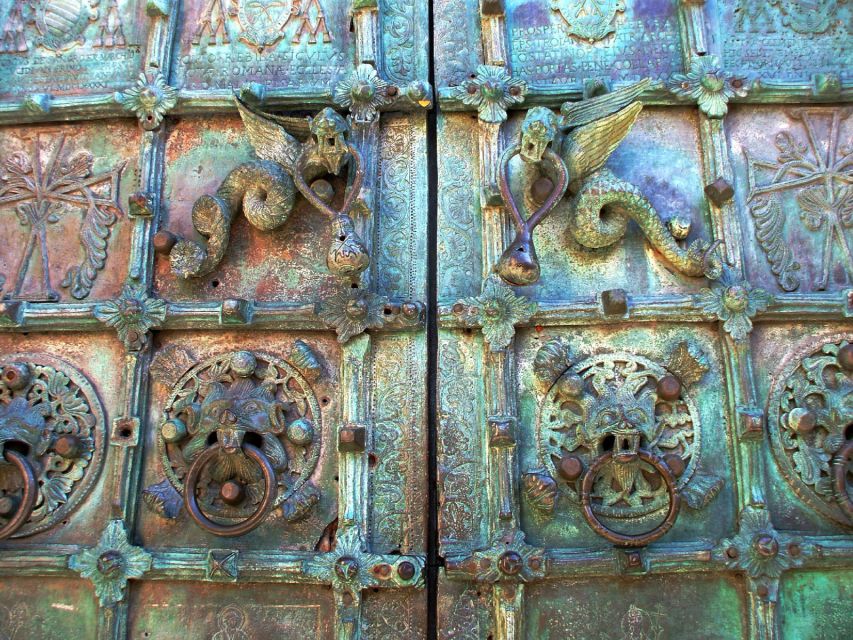 Troia Walking Tour: Apulian Romanesque Architecture - Meeting Point and Directions