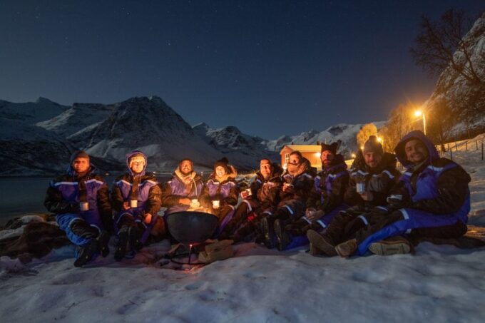 Tromsø: Aurora Borealis Chase With Guide, Meals & Campfire - Booking and Cancellation Policy