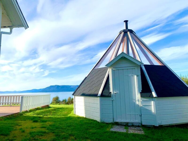 Tromsø: Aurora Crystal Lavvo Overnight Stay With Activities - Important Information
