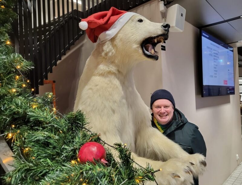 Tromsø: Guided Polar Bear Walk incl. Polaria & Polar Museum - Key Points
