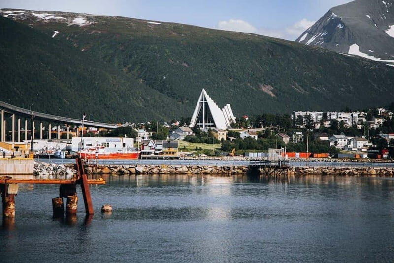 Tromsø: Island Tour with Cable Car Ride (Private or Shared) - Exploring Tromsø: A Deep Dive into the Tour Experience