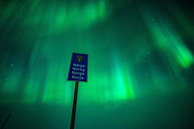 Tromsø: Northern Lights Tour with Hot Drinks and Snacks - Who Should Consider This Tour?
