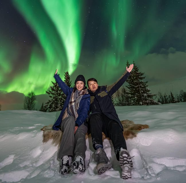 Tromsø: Northern Lights Tour with Professional Photographer - An In-Depth Look at the Tromsø Northern Lights Tour