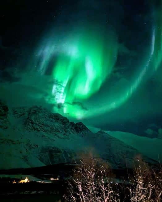 Tromsø: Private Northern Lights Chase with a Local Guide - The Sum Up