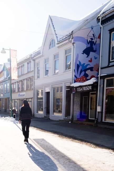 Tromsø: Private Photoshoot in the City Centre - What Makes This Photoshoot Special?