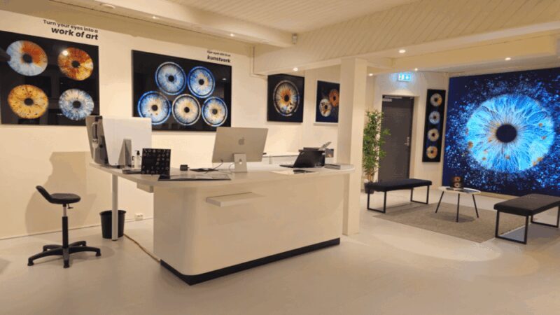 Tromsø: Reveal Your Eye Experience at the Iris Galerie - An In-Depth Look at the Iris Galerie Experience