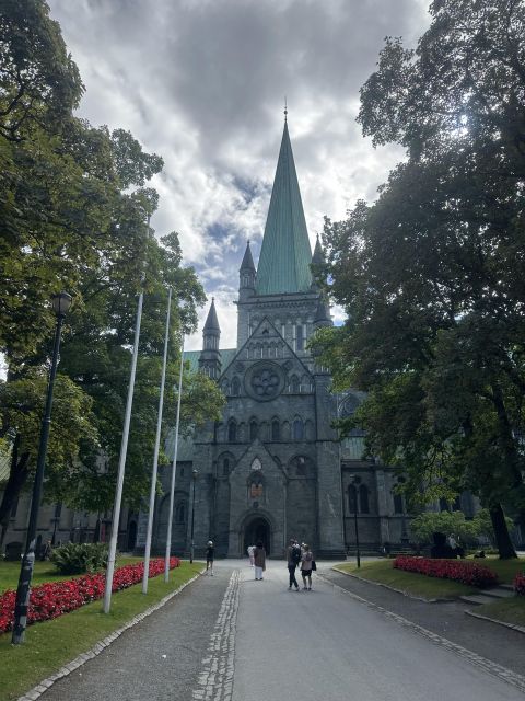 Trondheim: 2-hour City Walking Tour - Analyzing the Value and Practicalities