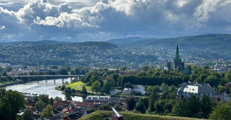 Trondheim: Audio Guide Panorama Bustour - Key Points