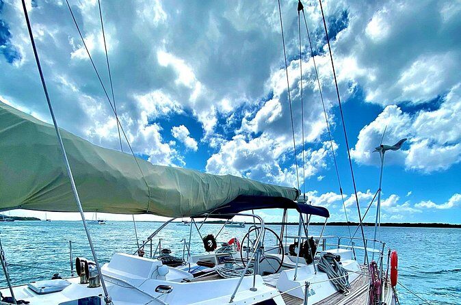Tropical Dream Snorkel and Dinner Sail in Aruba - FAQ