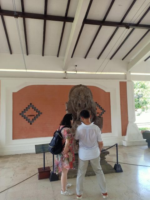 Trowulan: Majapahit Archaeological Sites - Inclusions