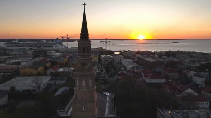 True Crime: Charleston (Self-Guided Audio Walking Tour) - Key Points