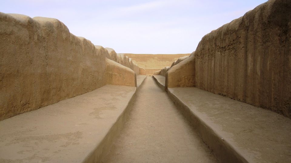 Trujillo: Sun and Moon Huacas, Chan Chan and Huanchaco Trip - Tips for Visiting Trujillo