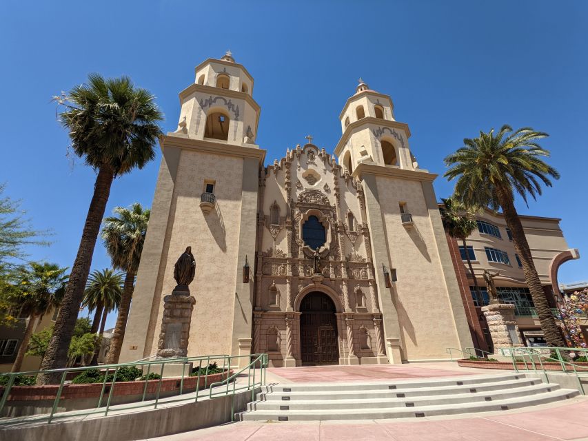 Tucson: Self-Guided Scavenger Hunt Walking Tour - Key Points