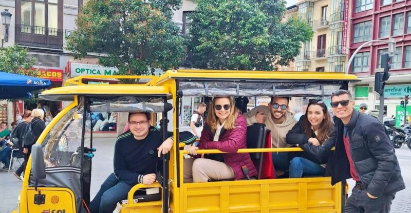 Tuk Tuk 30 Minutes for the Best of Madrid With Audio Guide - Itinerary Highlights