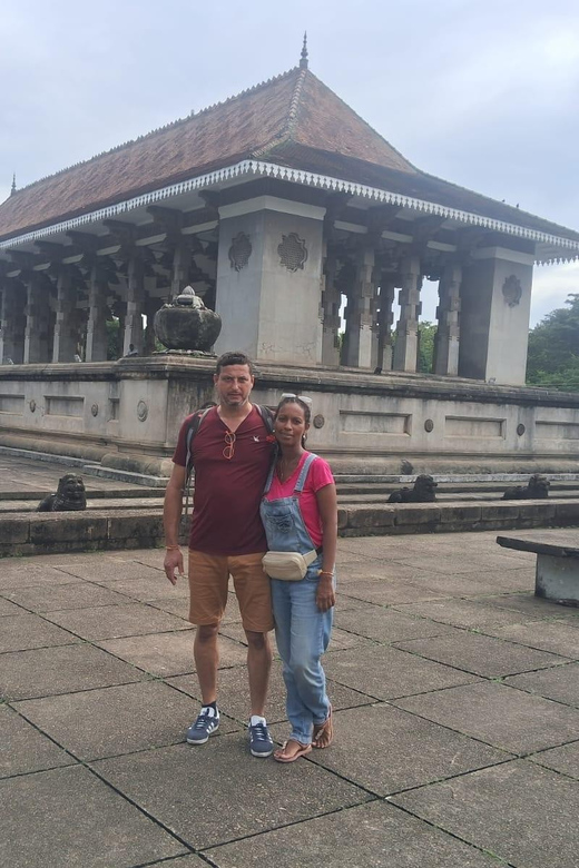 Tuk Tuk Safari Colombo: Sightseeing Tours Morning OR Evening - Itinerary Highlights