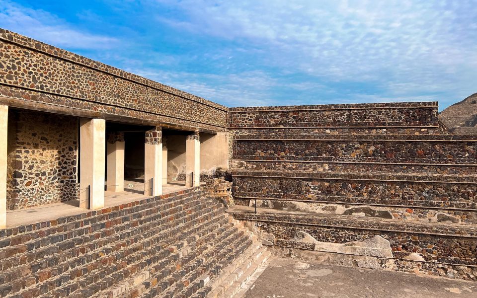 Tula, Teotihuacan & Tepotzotlan Magic Town Small Group Tour - Artisanal Marketplace