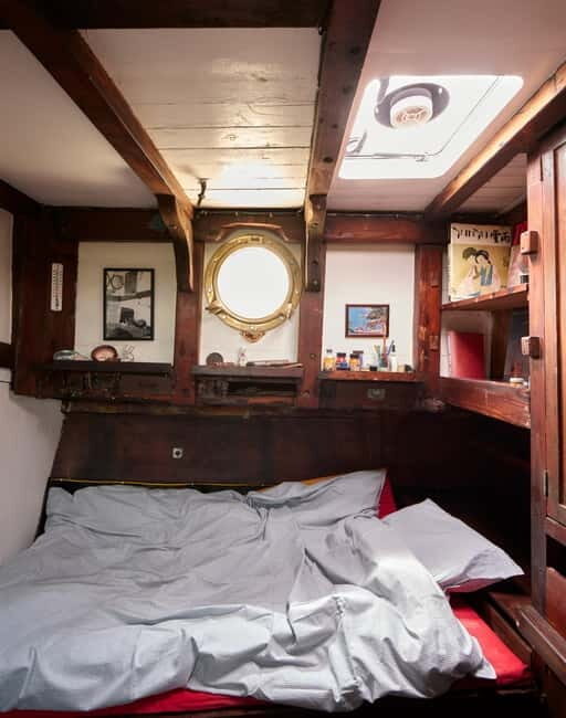 Tulln: "Rainy Day" up close Hundertwasser's floating work of art - FAQ