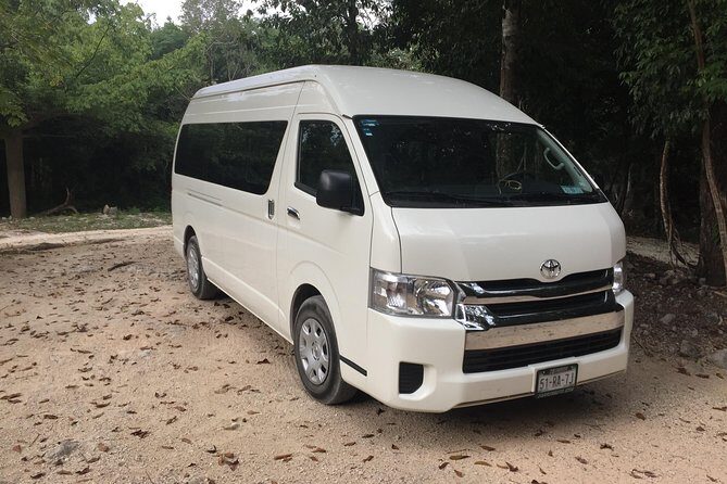 Tulum Airport shuttle service - What to Expect from the Tulum Airport Shuttle