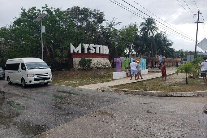 Tulum Airport shuttle service - Real Traveler Insights