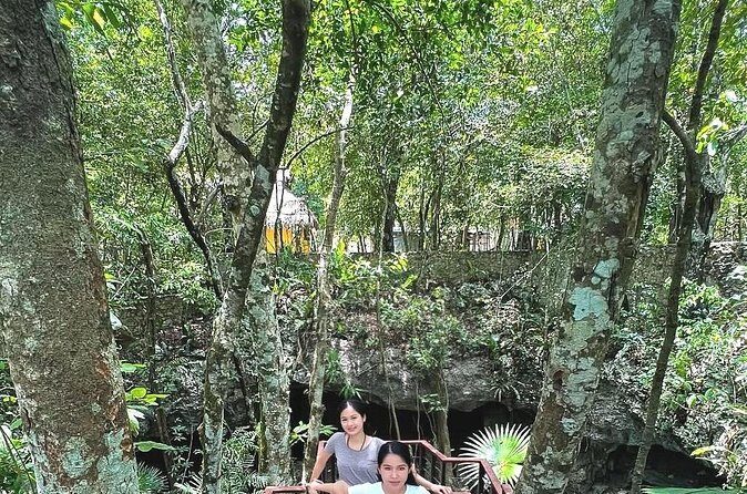 Tulum and Akumal Monkey Sanctuary - Authenticity and Education