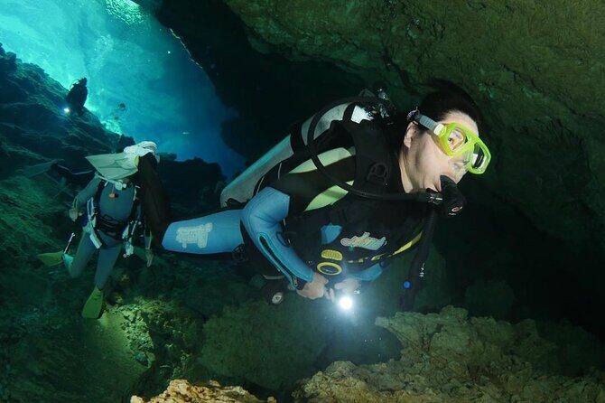 Tulum Area Experiences 2 Tank Guided Scuba Dives at Dos Ojos Cenote's + Lunch - Why Guides Make a Difference