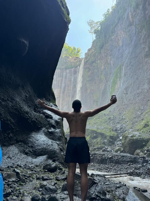 Tumpaksewu Waterfalls: 1 Day Tour From Malang or Surabaya - Departure and Pickup Locations