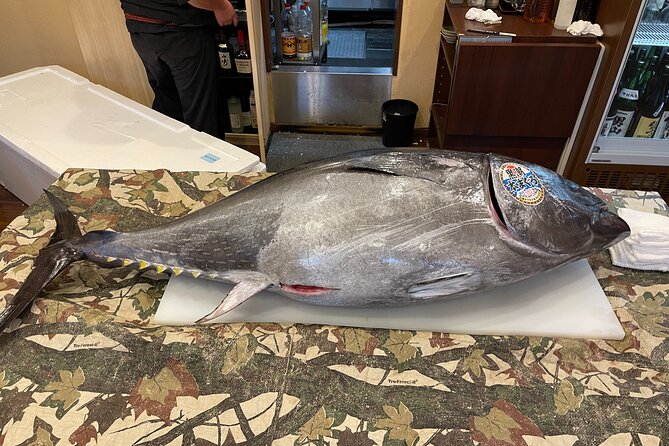 Tuna Cutting Show in Tokyo & Unlimited Sushi & Sake - Reviewer Accolades