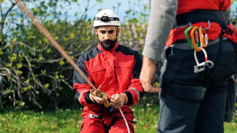 TUNNEL ABSEILING PLUS tour the underground - Key Points