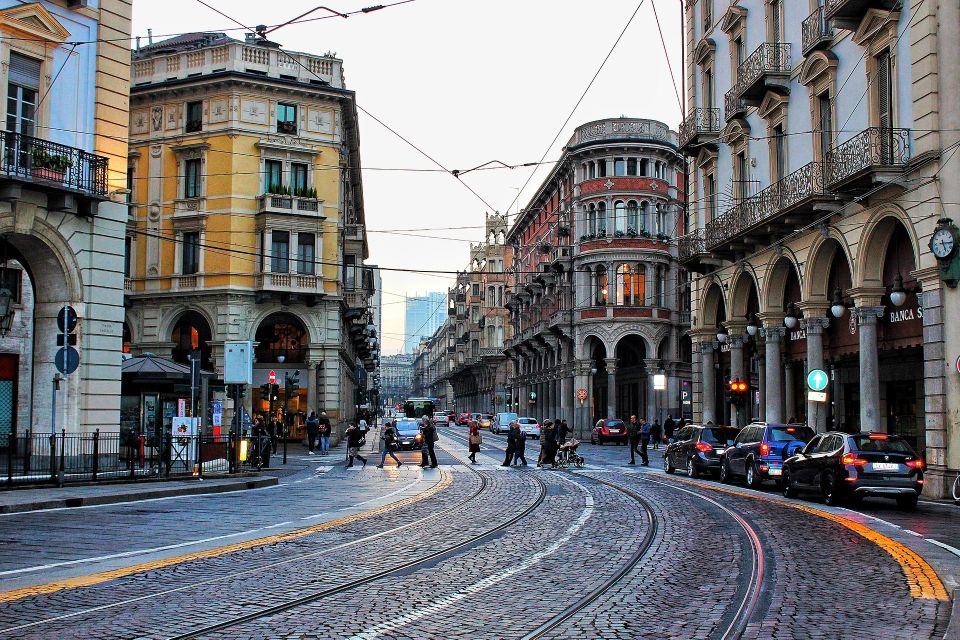 Turin: 2-Hour City Highlights Walking Tour - Key Points