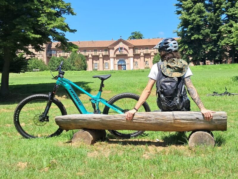 Turin: e-bike tour, Reggia di Venaria, Royal Gardens, Castle - Key Points
