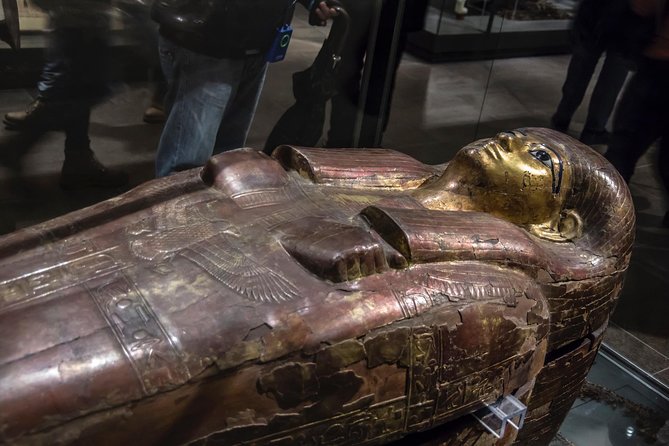 Turin: Egyptian Museum 2-Hour Monolingual Guided Experience in Small Group - Artifacts and Pharaohs on Display