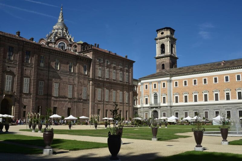 Turin: Entrance Ticket for Palazzo Reale & Audioguide - Royal Palace Highlights