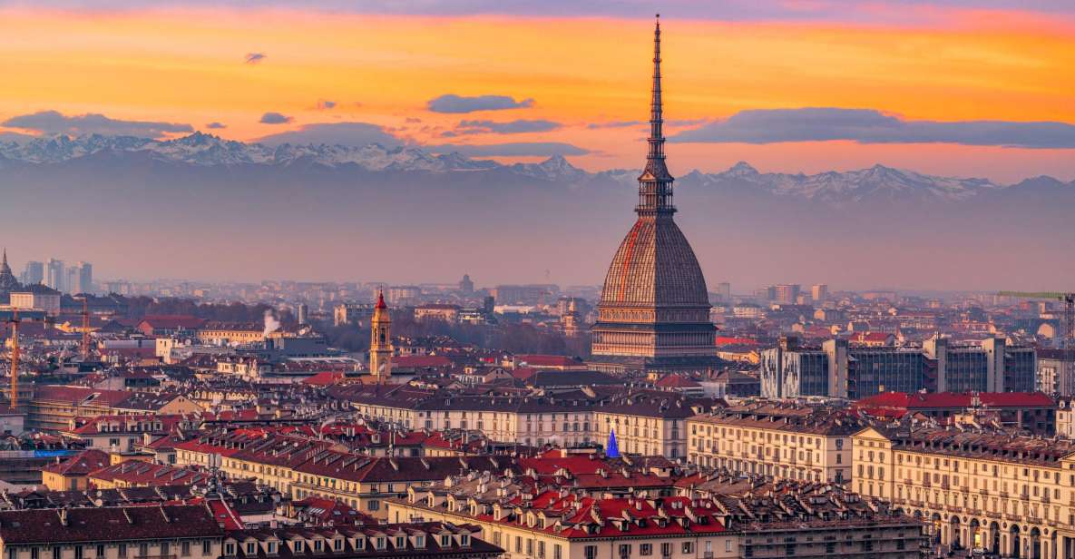 Turin: Express Walk With a Local in 60 Minutes - Highlights of the Walk