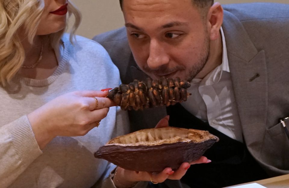 Turin: Guided Food Tour With Chocolate & Wine Tasting - Food and Wine Highlights