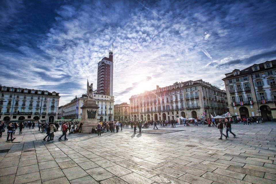 Turin: Historical Walking Tour by Night - Reserving and Cancellation Policies