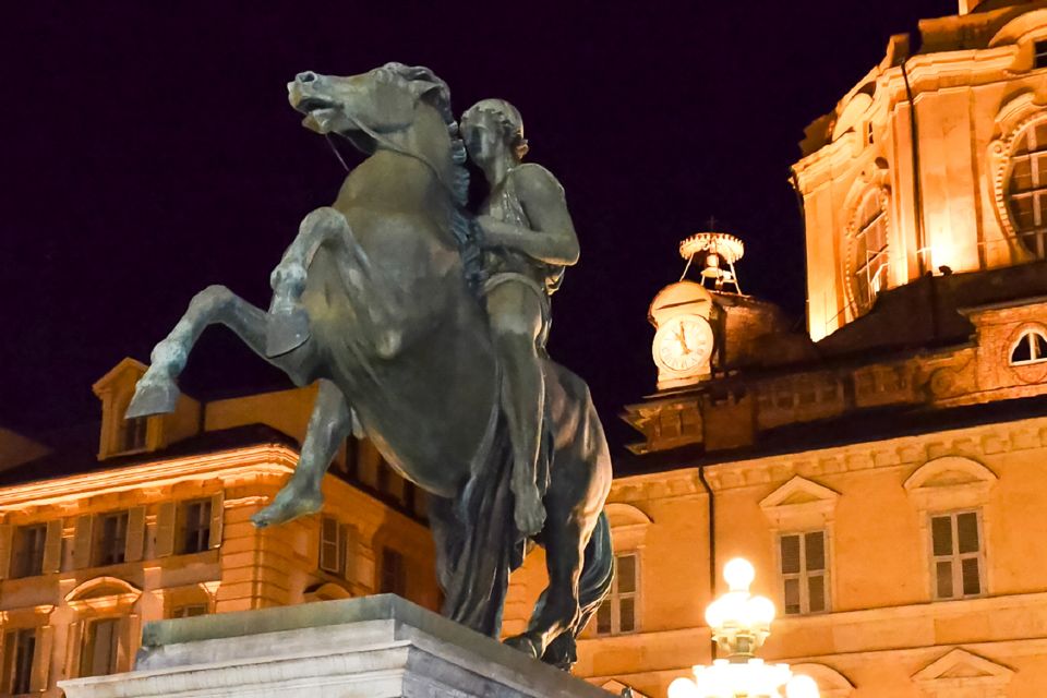 Turin: Magic Guided Tour - Enigmatic History