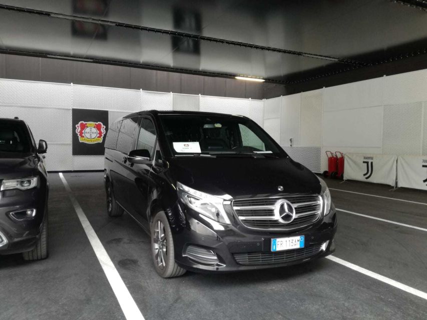 Turin: Private 1-Way Transfer to Turin International Airport - Key Points