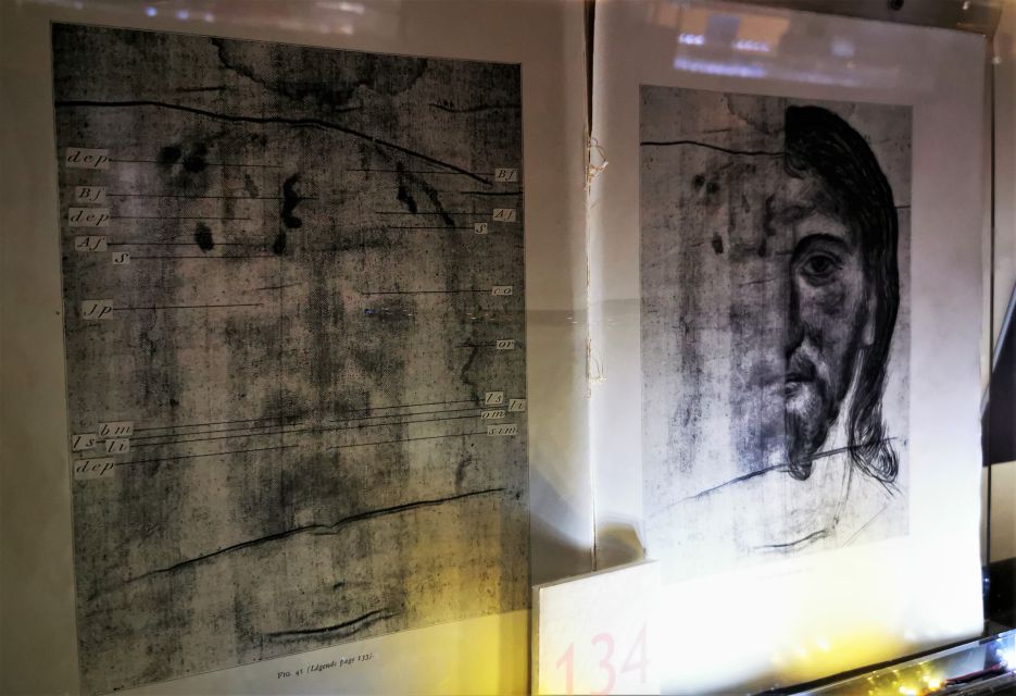 Turin: Private Tour on The Path of The Holy Shroud - Key Points