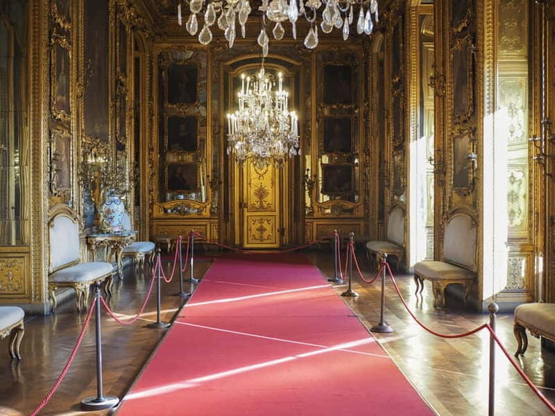 Turin: Royal Palace, Chapel and Armory Private Tour - An Inside Look at the Royal Palace of Turin Private Tour