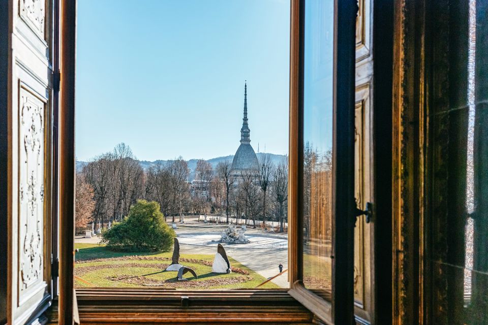 Turin: Royal Palace & City Tour Guided Experience - Renowned Royal Library