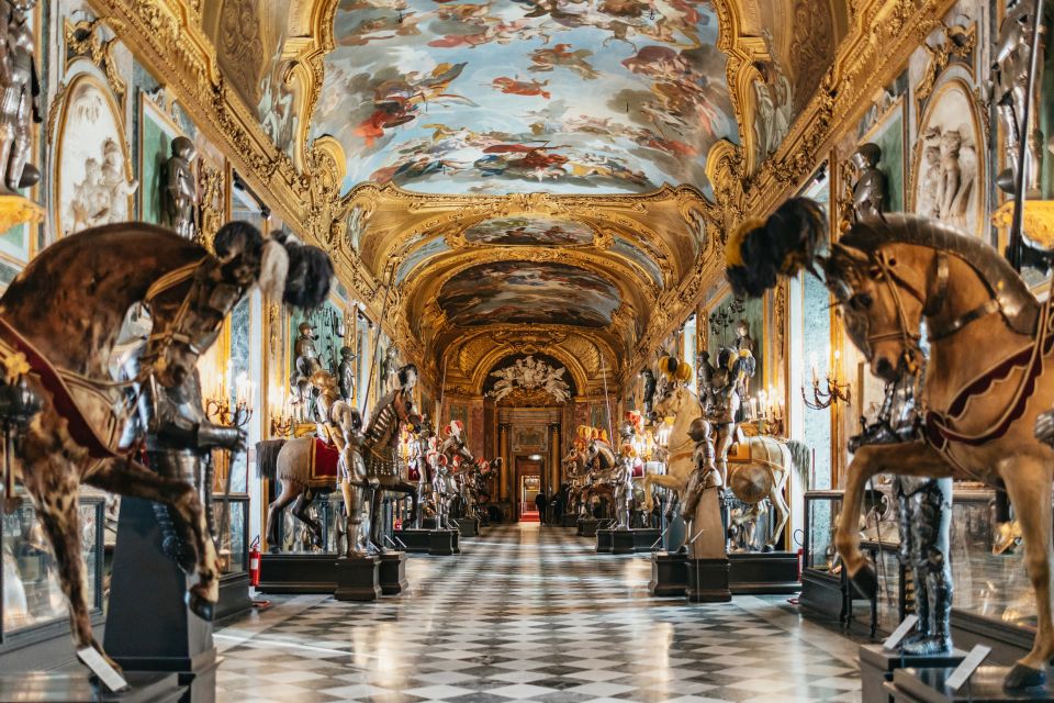 Turin: Royal Palace Entry Ticket and Guided Tour - Key Points