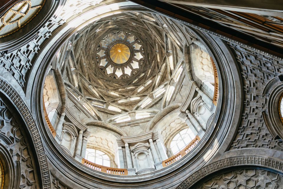 Turin: Royal Palace Entry Ticket and Guided Tour - Witness the Impressive Royal Armory