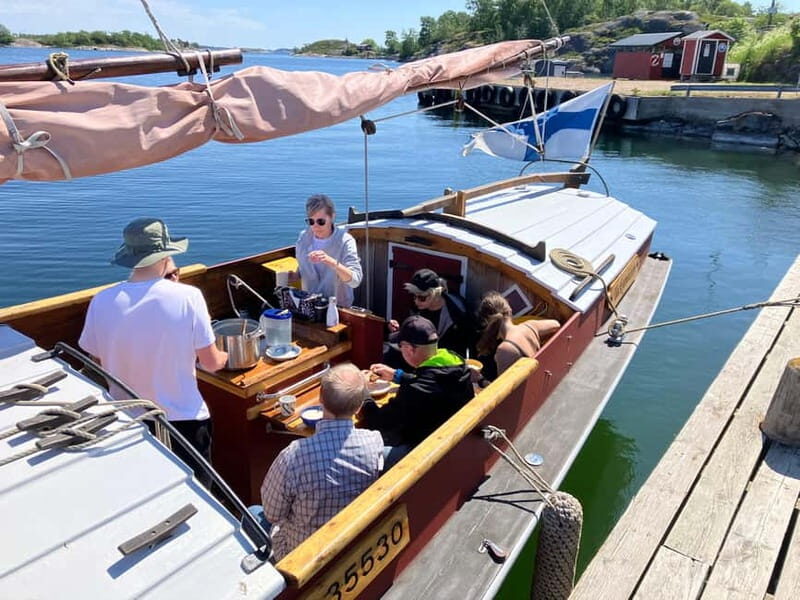 Turku Archipelago: 3-hour Sailing Trip Around Källdö Islands - An Authentic Sailing Adventure in the Turku Archipelago