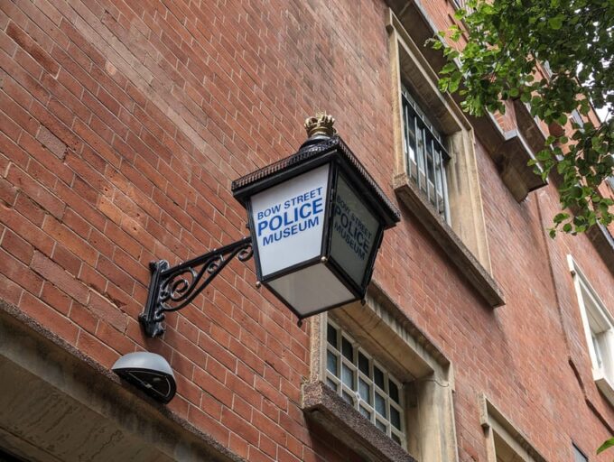 Turmoil, Templars, Oliver Twist: Londons Squalor & Splendor - Hallowed Sanctuaries