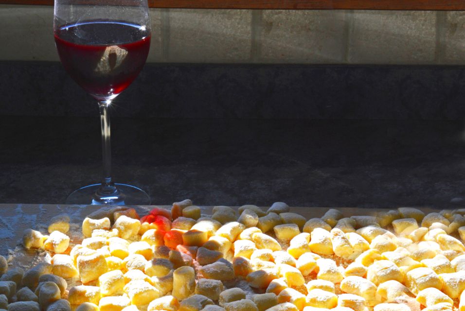 Tuscany: Tuscan Cooking Class Traditional 5-Course Menu - Flavorful 5-Course Tasting