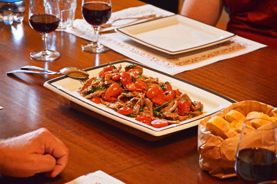 Tuscany: Tuscan Cooking Class Traditional 5-Course Menu - Accompanying Wine Pairings